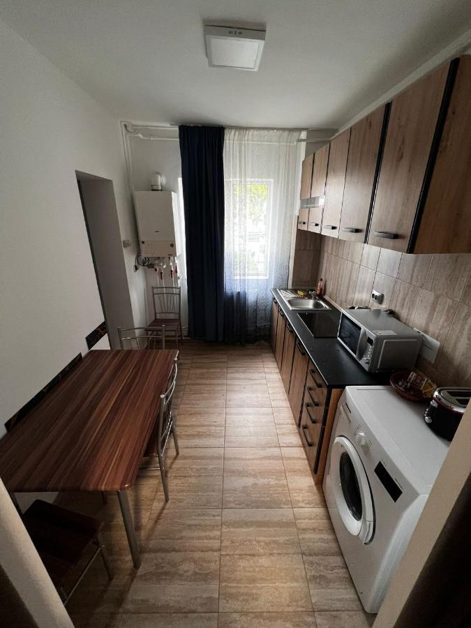 1 - 2 Apartment *